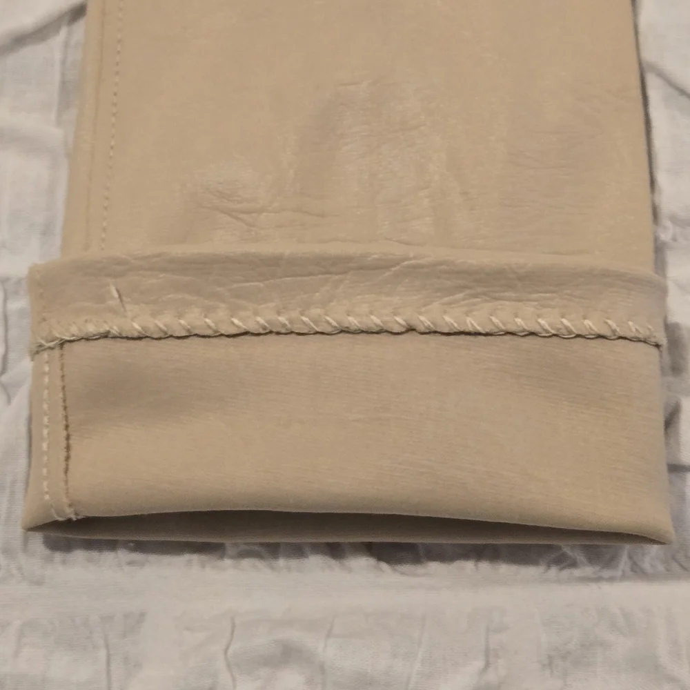 🤎 Vintage Van Raalte Tan Gloves – Size 7.5, Med-Large – Made in USA